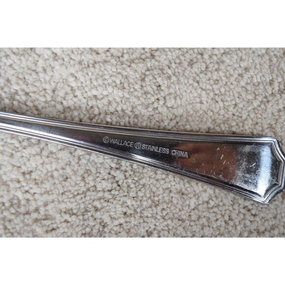 Wallace Stainless Flatware Arlington Salad Fork 7 1/2 inches - Picture 4 of 5